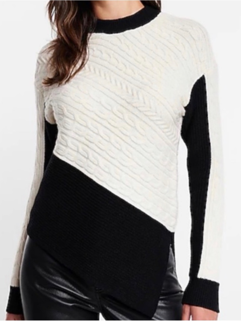 Express Colorblock Cable Knit Sweater XL Black & Ivory Asymmetrical Hem